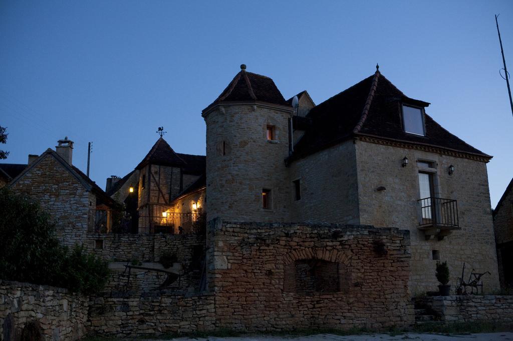 Gites Des 3 Vallees Salignac Eyvigues 外观 照片