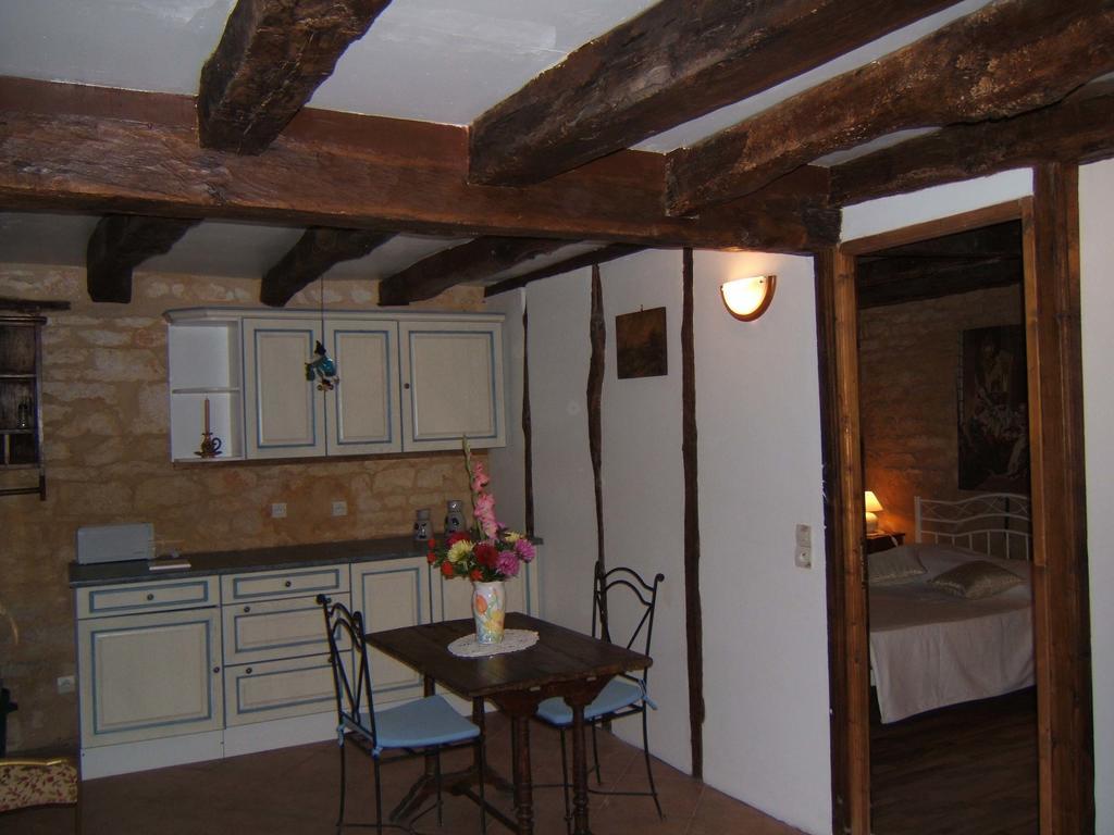 Gites Des 3 Vallees Salignac Eyvigues 外观 照片
